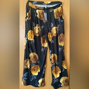 BRAND NEW-never worn Large Piphany Sullivan pants